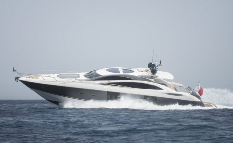 SUNSEEKER PREDATOR 82 - PAX 10