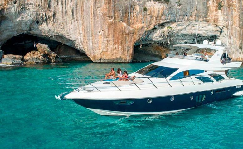 AZIMUT 62 - PAX 10